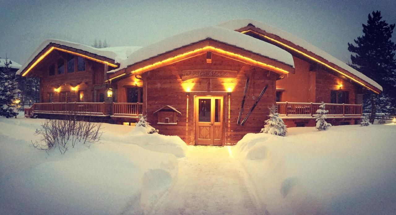 Chalet Alpina Hotel & Apartments La Thuile Exterior photo